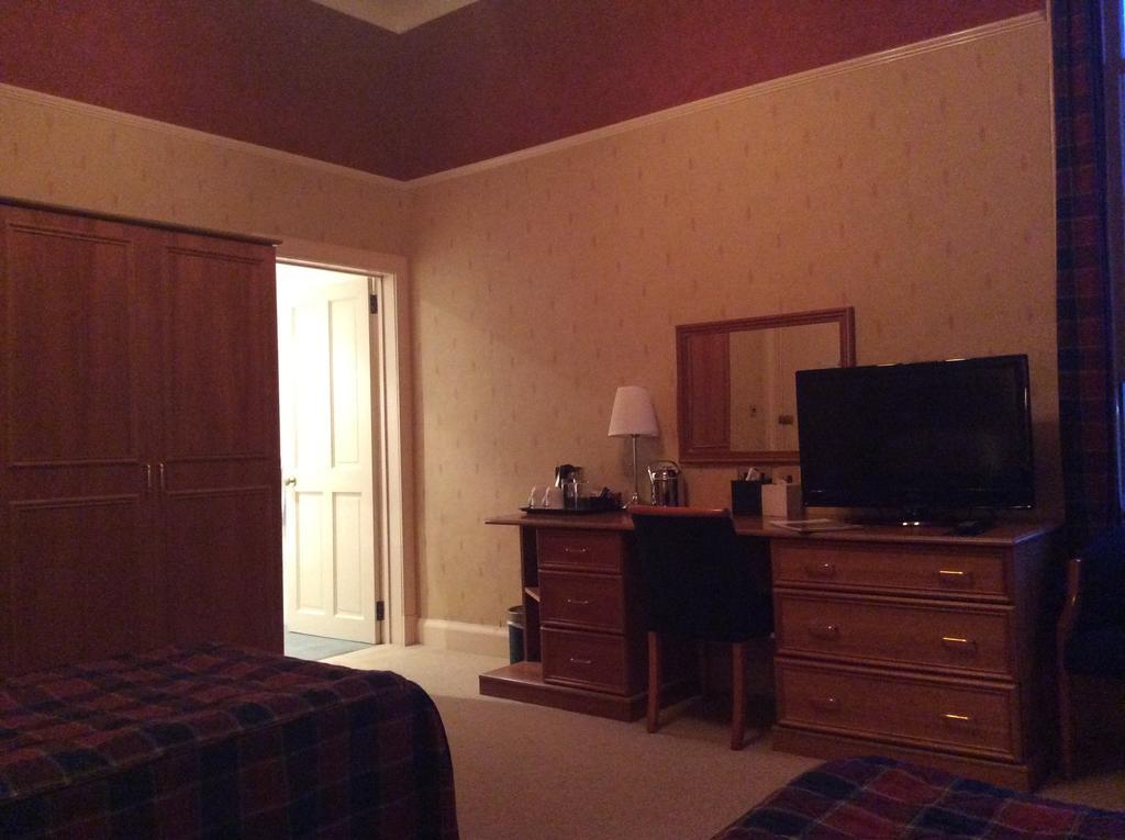 Taychreggan Hotel Dundee Bilik gambar